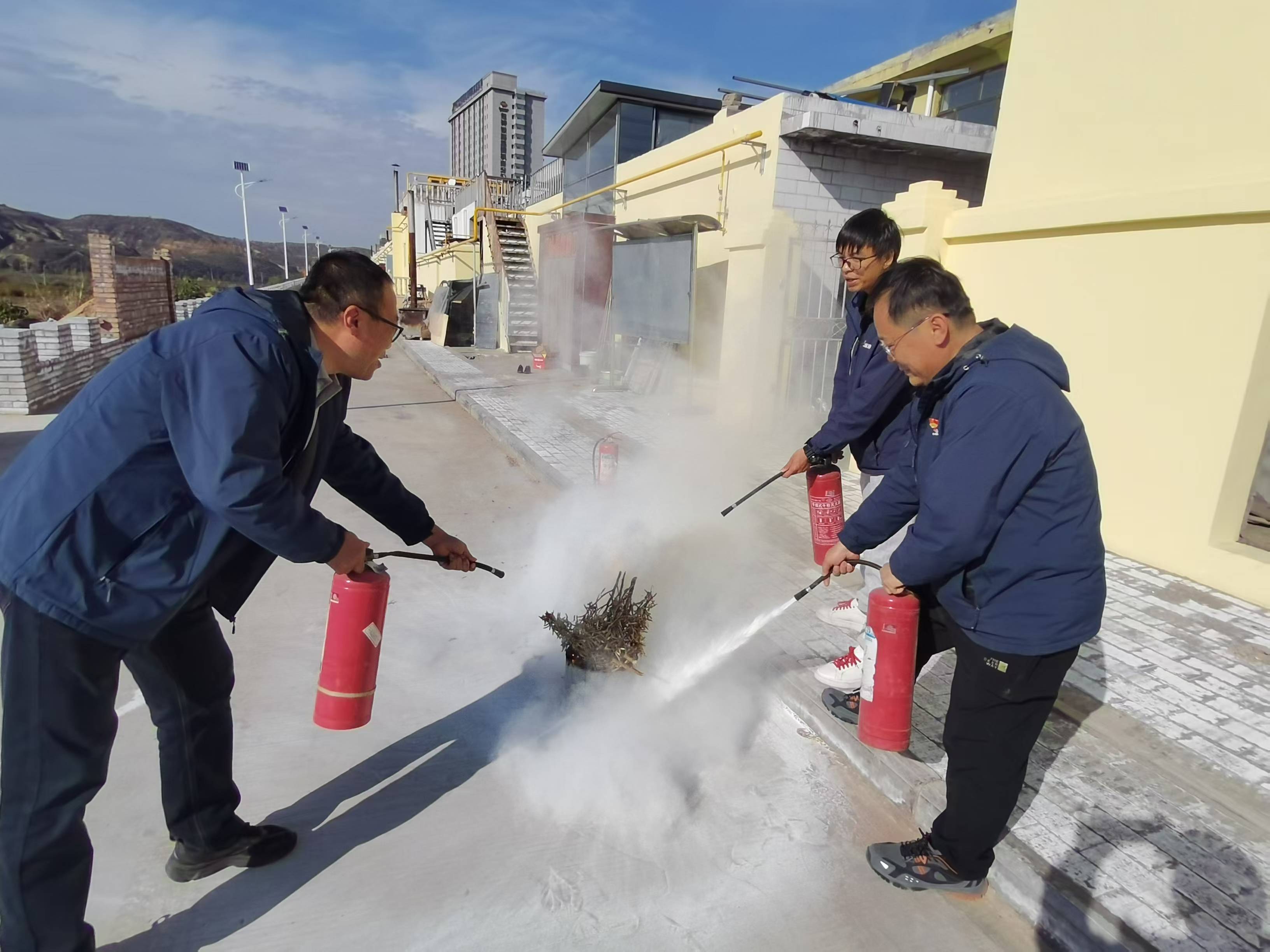 陜煤建設(shè)韓城分公司土建第五項(xiàng)目部：三策共振，奏響安全強(qiáng)音”